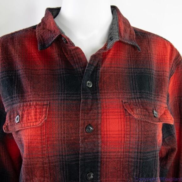 Woolrich black and red plaid, button down shirt, size Large - Picture 4 of 13